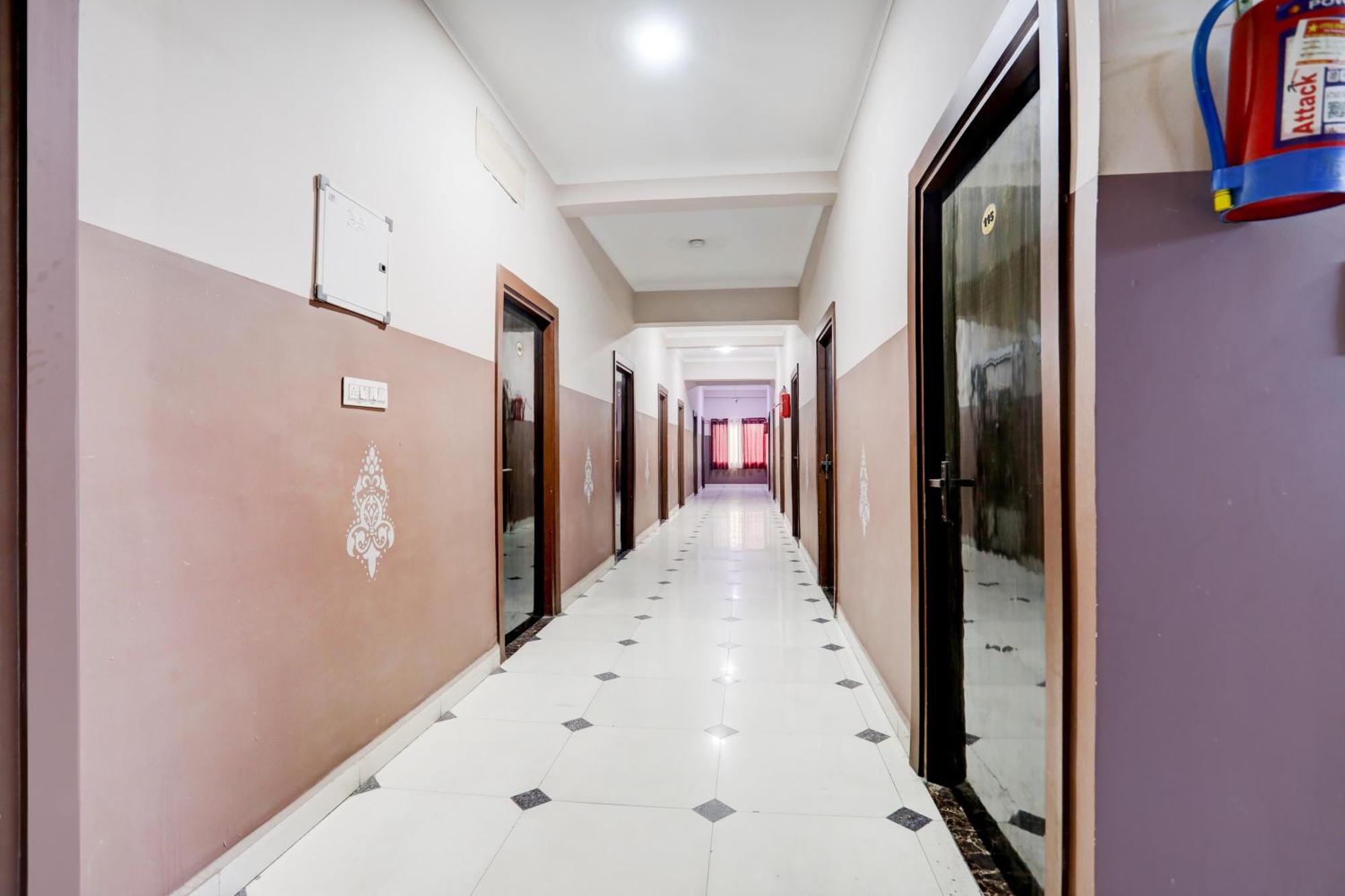 فندق Super Townhouse Gida Near Rto Office جوراكبور المظهر الخارجي الصورة